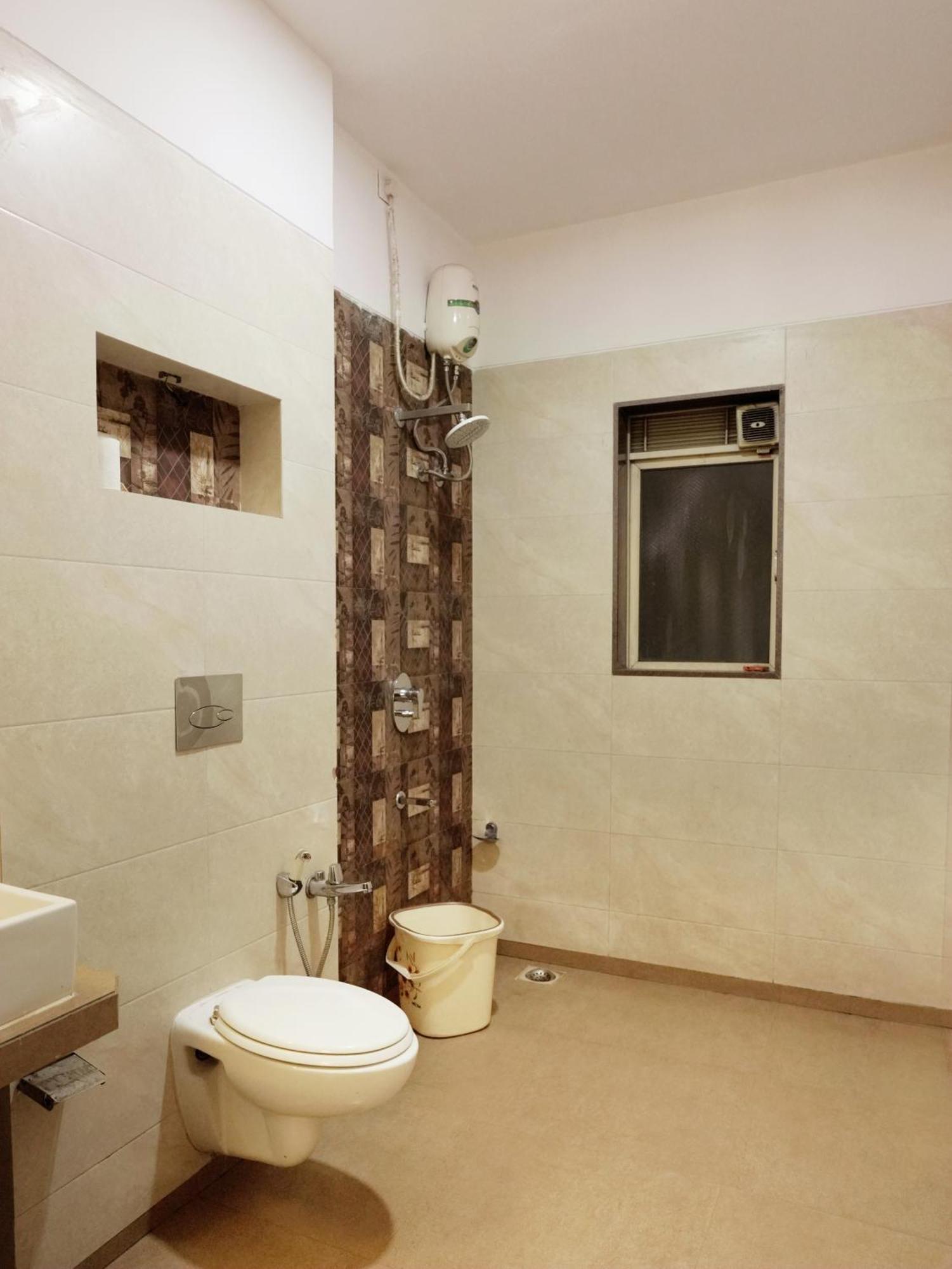 Hotel Kushala Executive Inn Thane Exterior foto